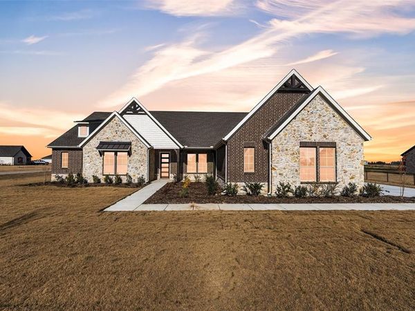 12116 Crystal Drive, Krum, TX 76249