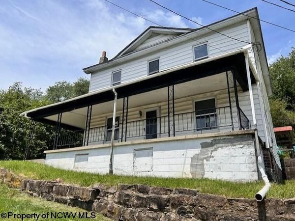 210 Excelsior Street, Newburg, WV 26410