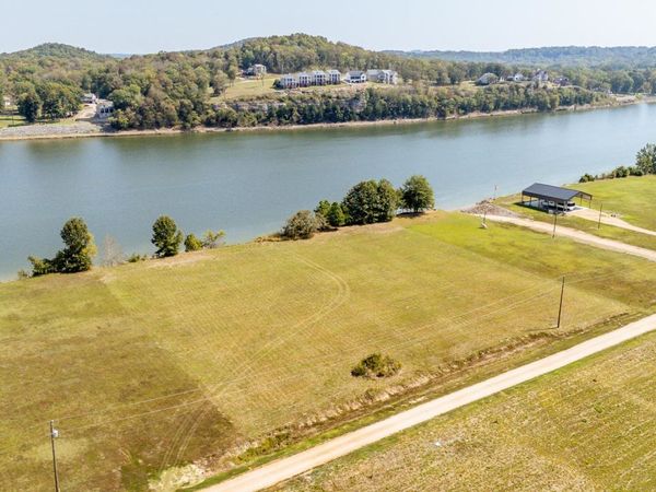 0 DANCING EAGLE LN, Clifton, TN 38425