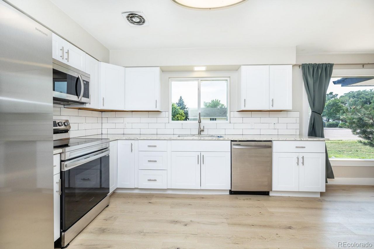 425 G Avenue, Limon, CO 80828 Main Photo