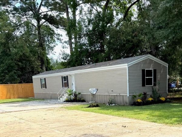 828 MAGNOLIA Street, Simmesport, LA 71369