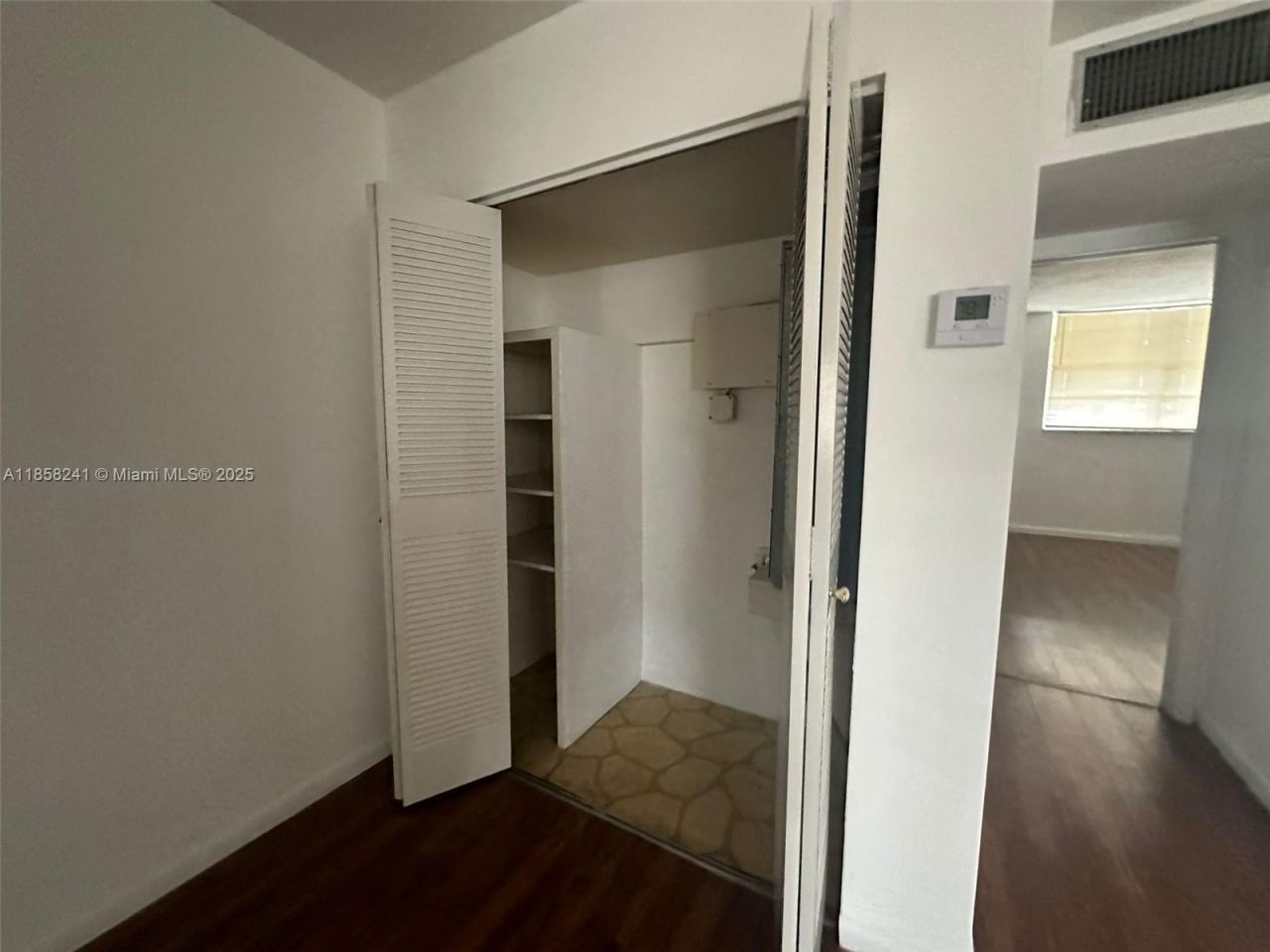 12590 NE 16th Ave, Unit 405, North Miami, FL 33161 Photo