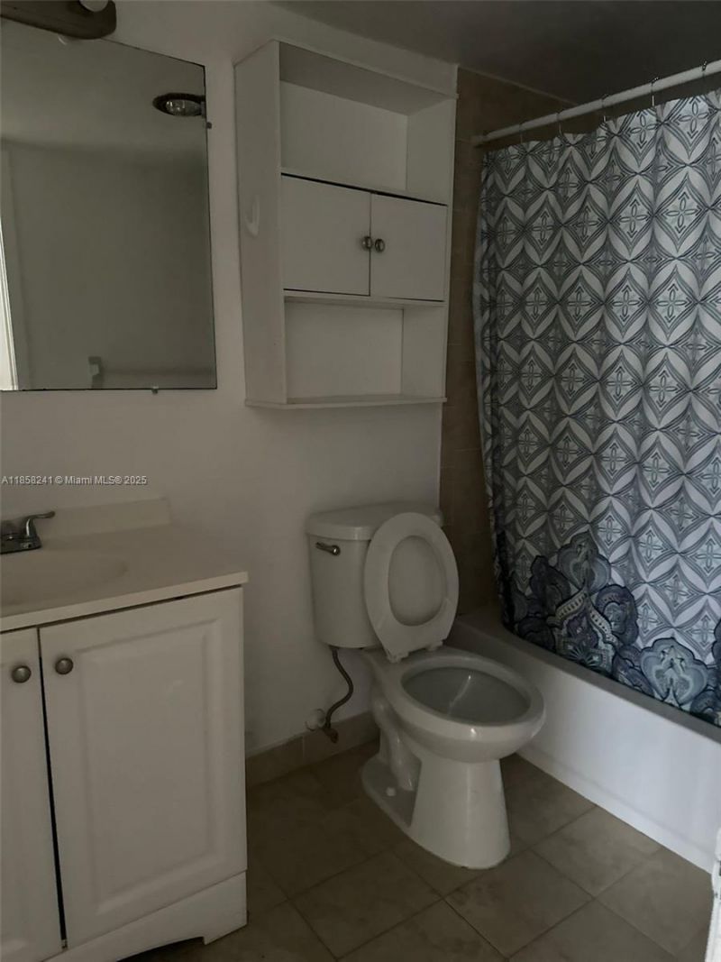 12590 NE 16th Ave, Unit 405, North Miami, FL 33161 Photo