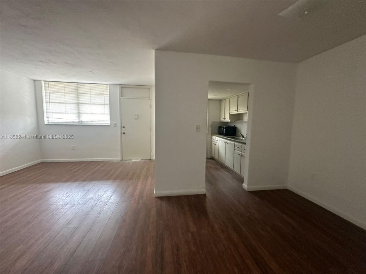 12590 NE 16th Ave, Unit 405, North Miami, FL 33161 Photo