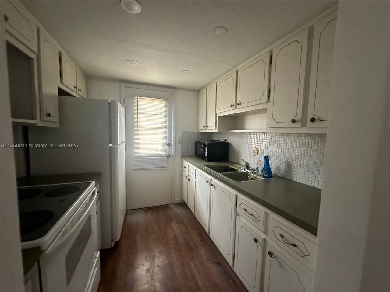 12590 NE 16th Ave, Unit 405, North Miami, FL 33161 Photo