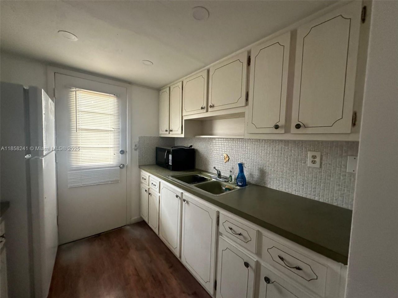 12590 NE 16th Ave, Unit 405, North Miami, FL 33161 Photo