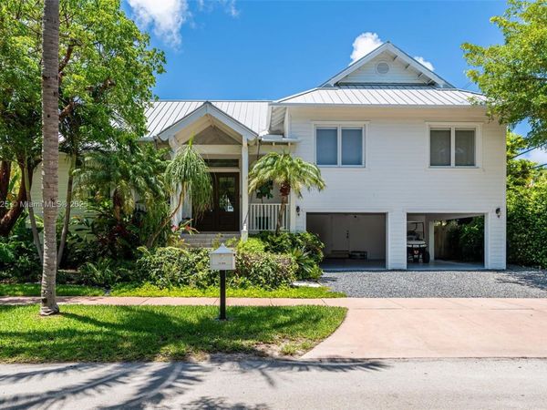 285 W Enid Dr, Key Biscayne, FL 33149