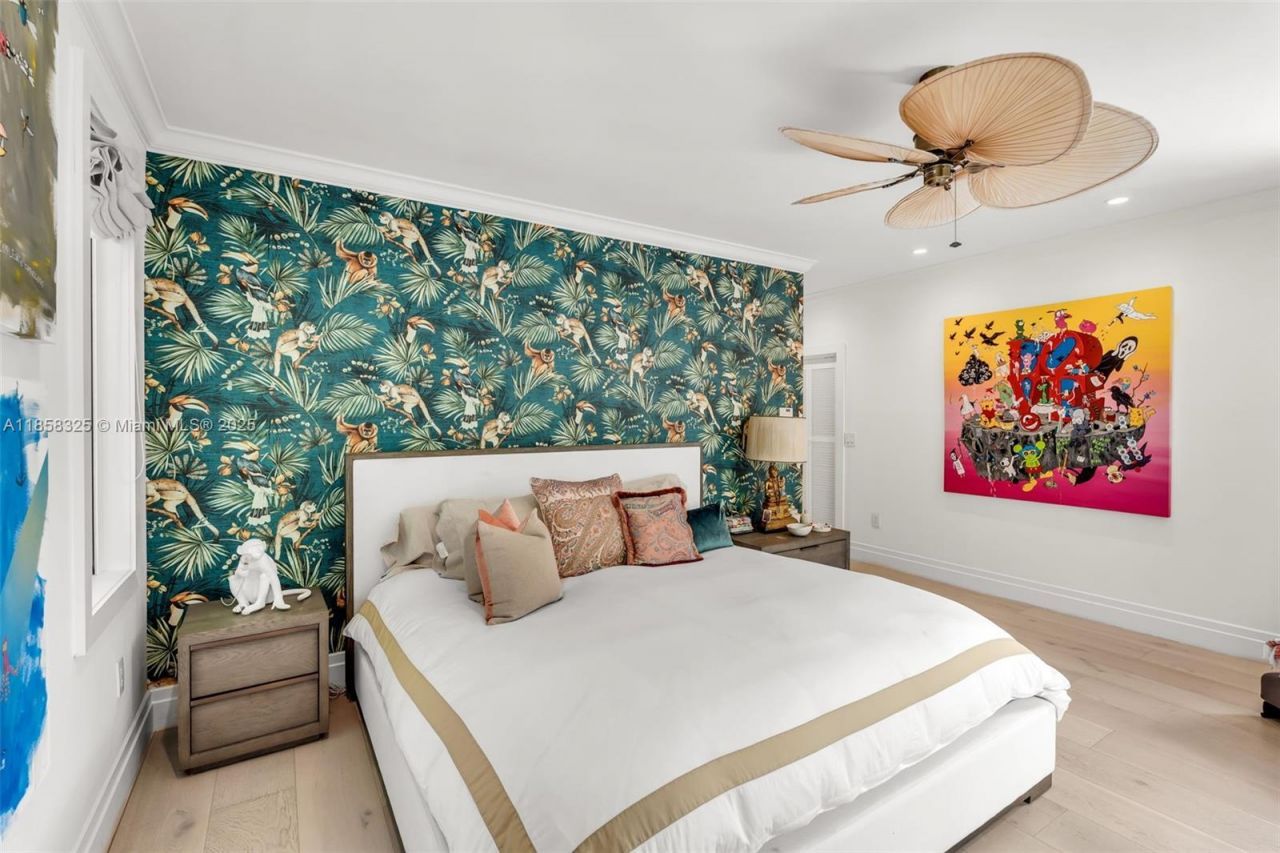 285 W Enid Dr, Key Biscayne, FL 33149 Photo