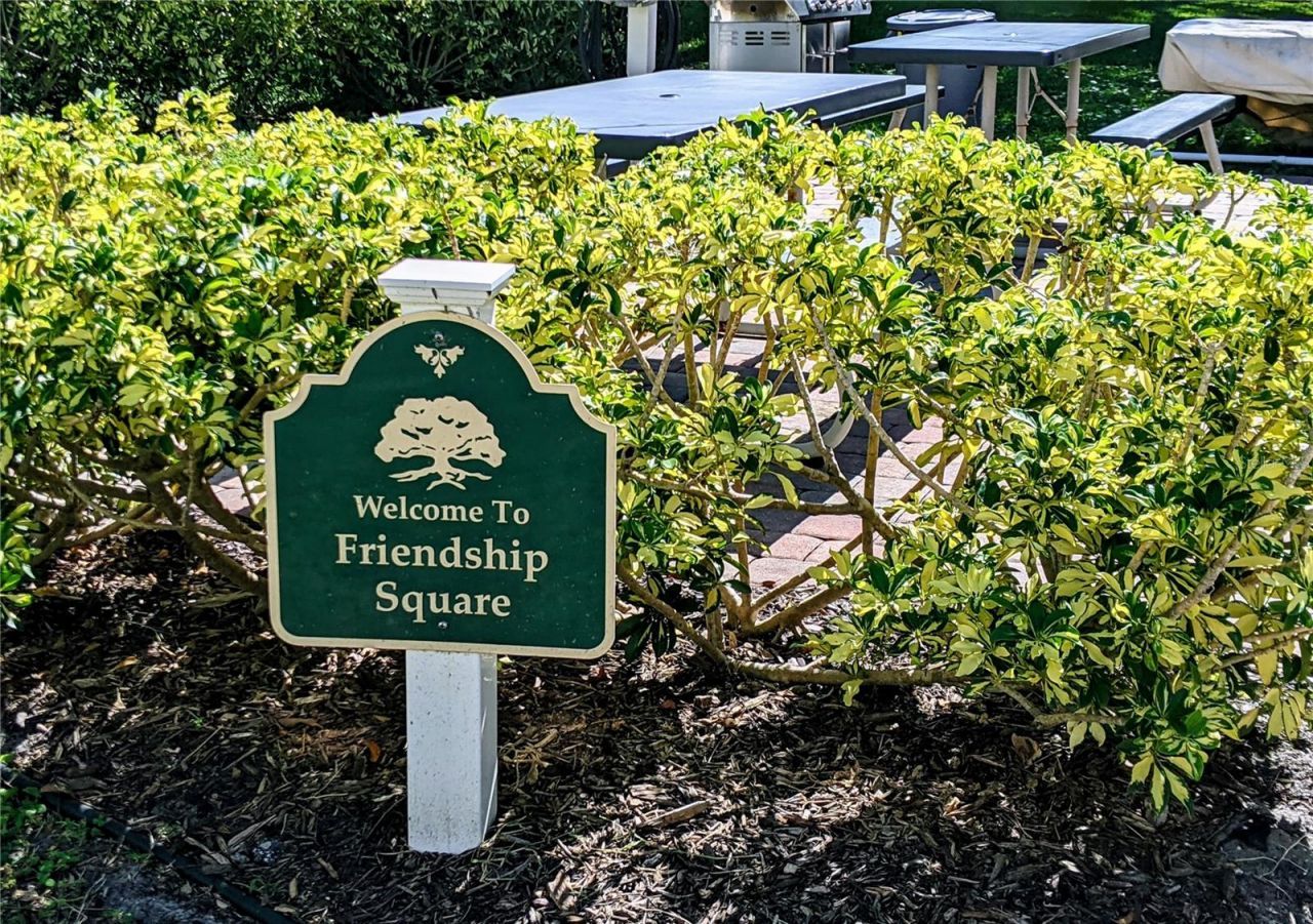 2547 60th Avenue W, Unit L-36, Bradenton, FL 34207 Photo