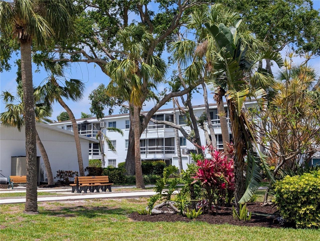 2547 60th Avenue W, Unit L-36, Bradenton, FL 34207 Photo