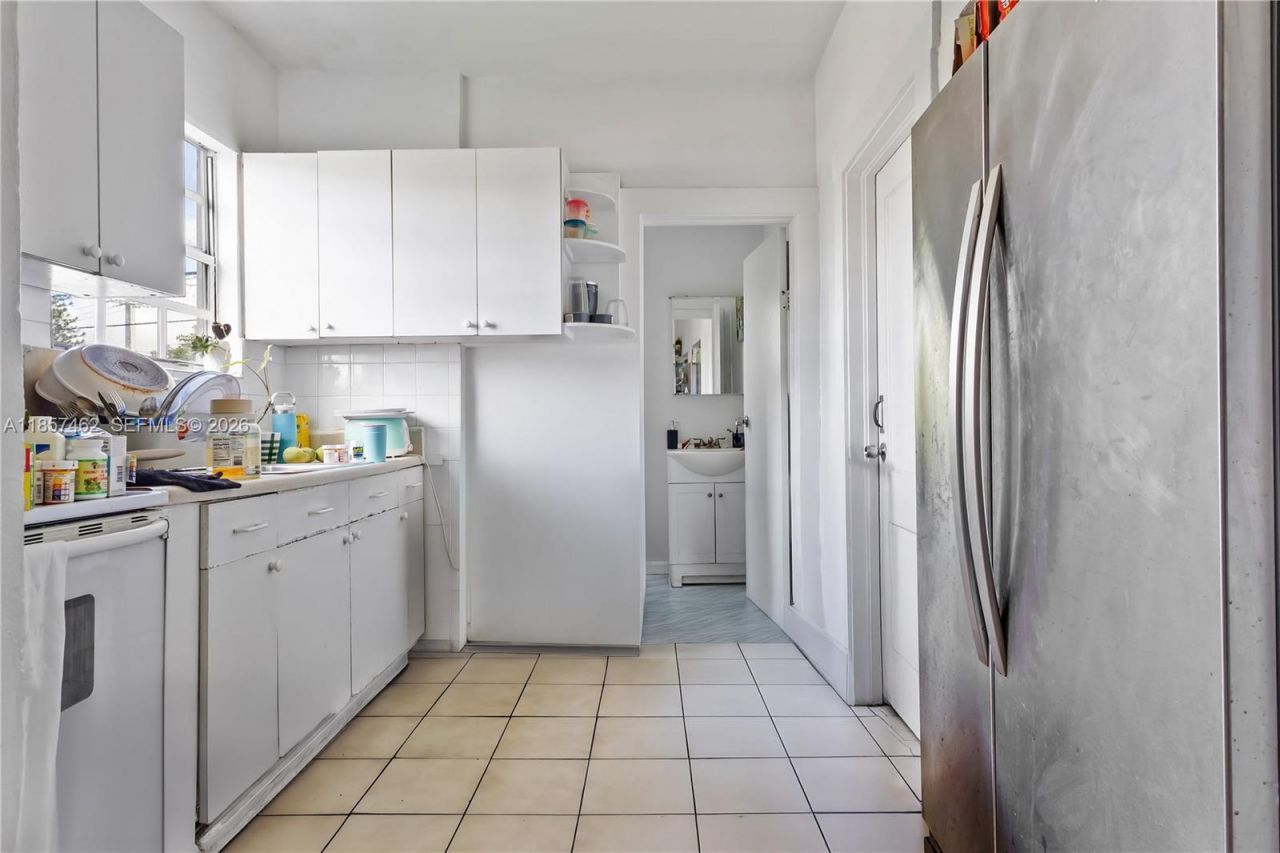 2367 SW 19th St, Miami, FL 33145 Photo