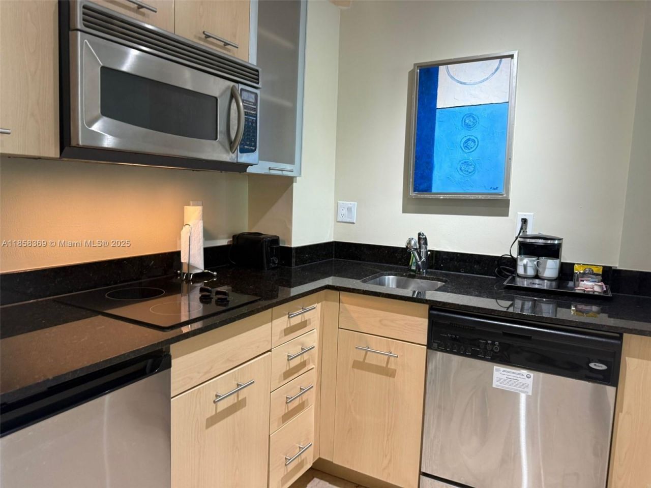 2670 E Sunrise Blvd, Unit 303, Fort Lauderdale, FL 33304 Photo