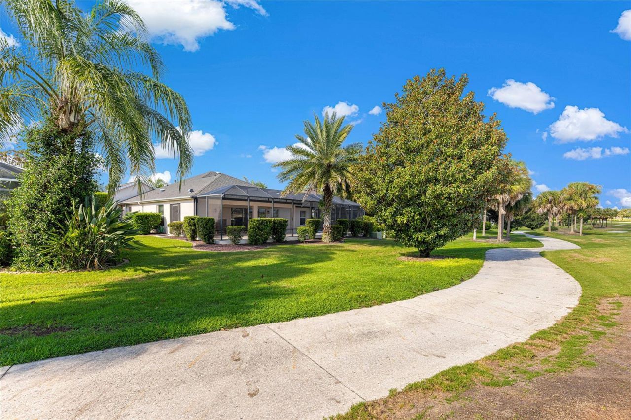 949 Isle Of Palms Path, The Villages, FL 32162 Photo