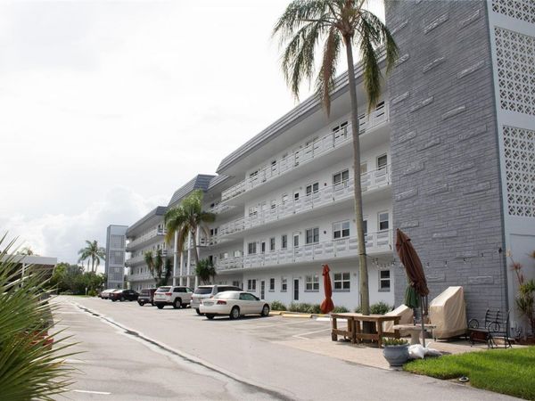 3018 59TH STREET S, Unit 309, GULFPORT, FL 33707