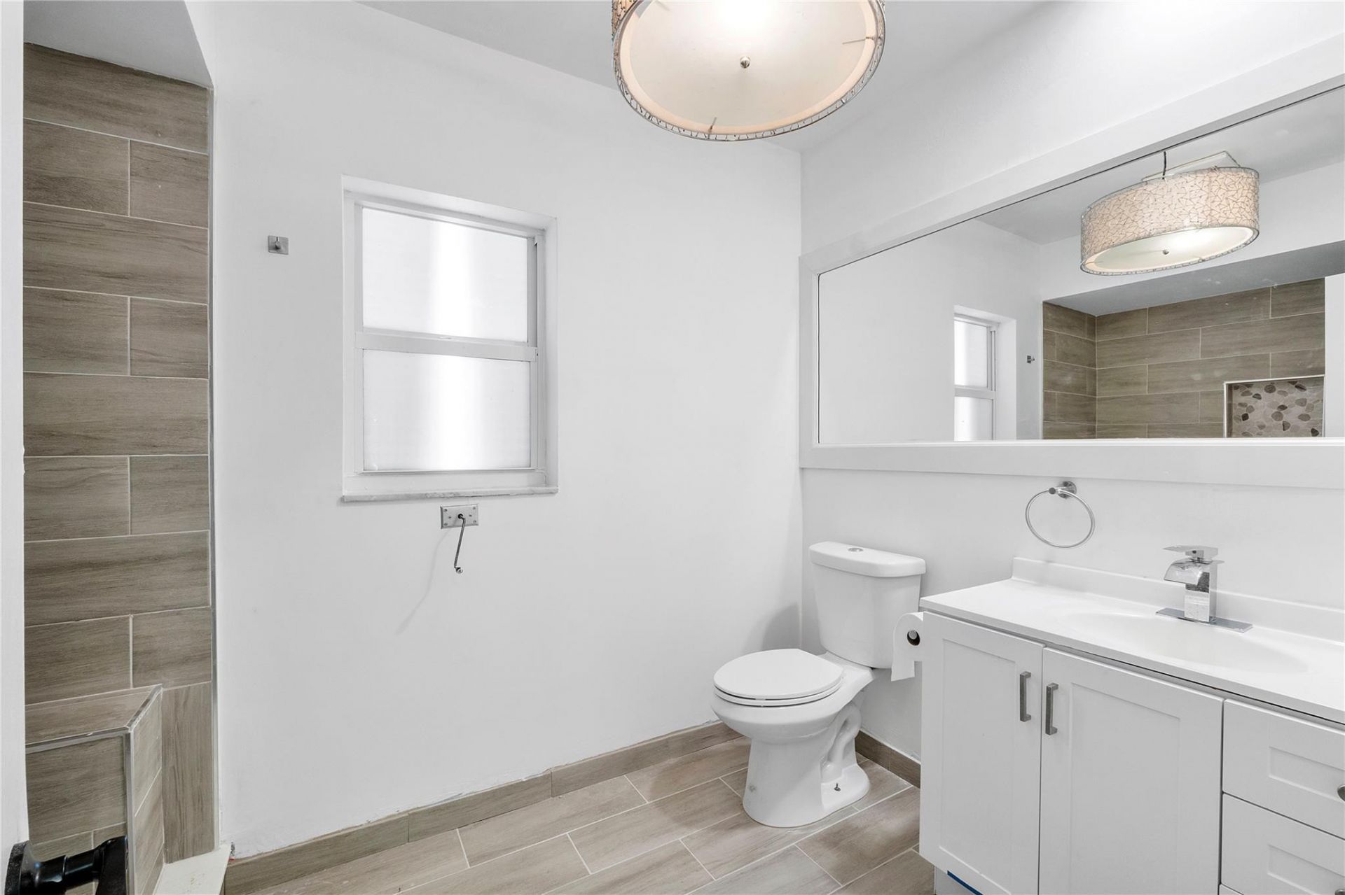 6751 Cypress Road, Unit 204, Plantation, FL 33317 Photo