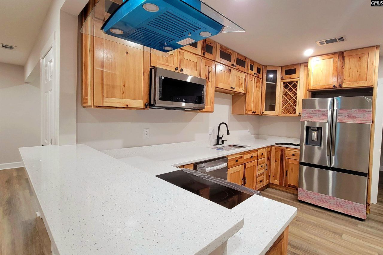 1740 Southbound Road Photo 10