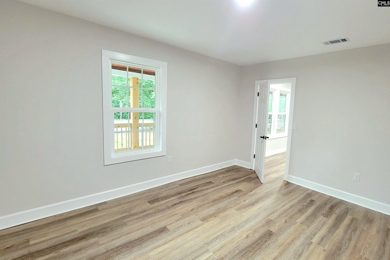 1740 Southbound Road Photo 20