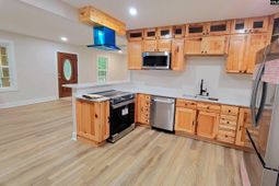 1740 Southbound Road photo 4