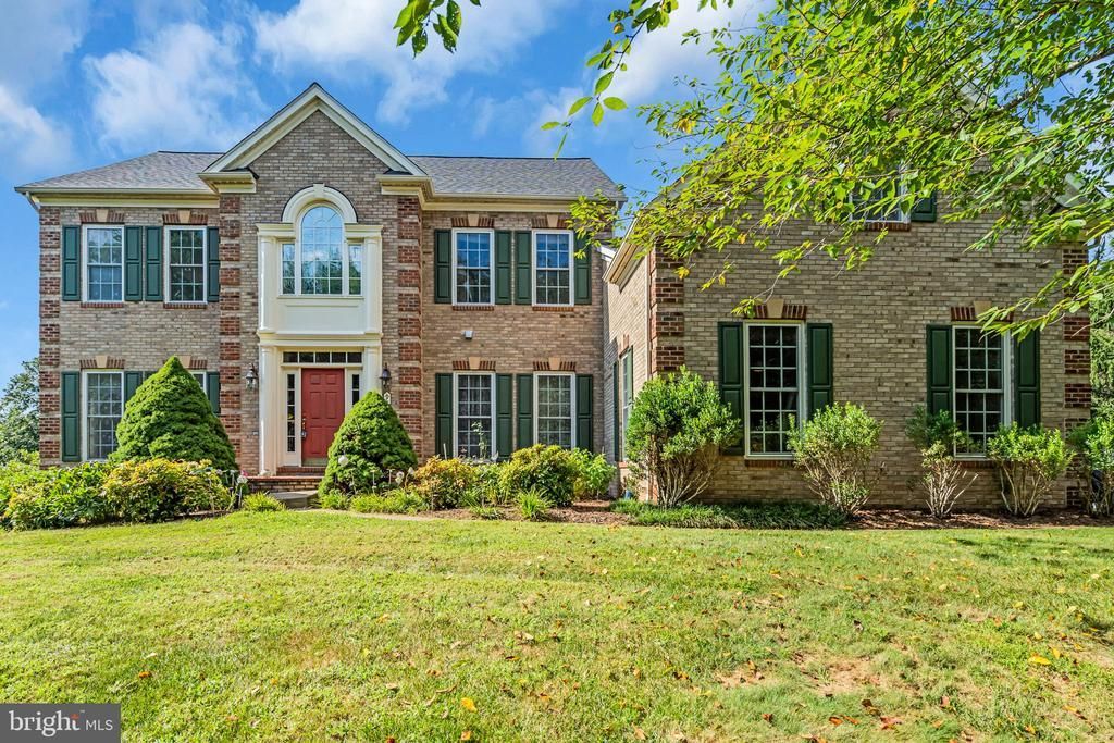 9800 Goldenberry Hill Lane, Manassas, VA 20112 Main Photo