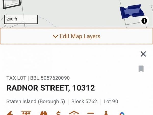 2 Radnor Street, Staten Island, NY 10312