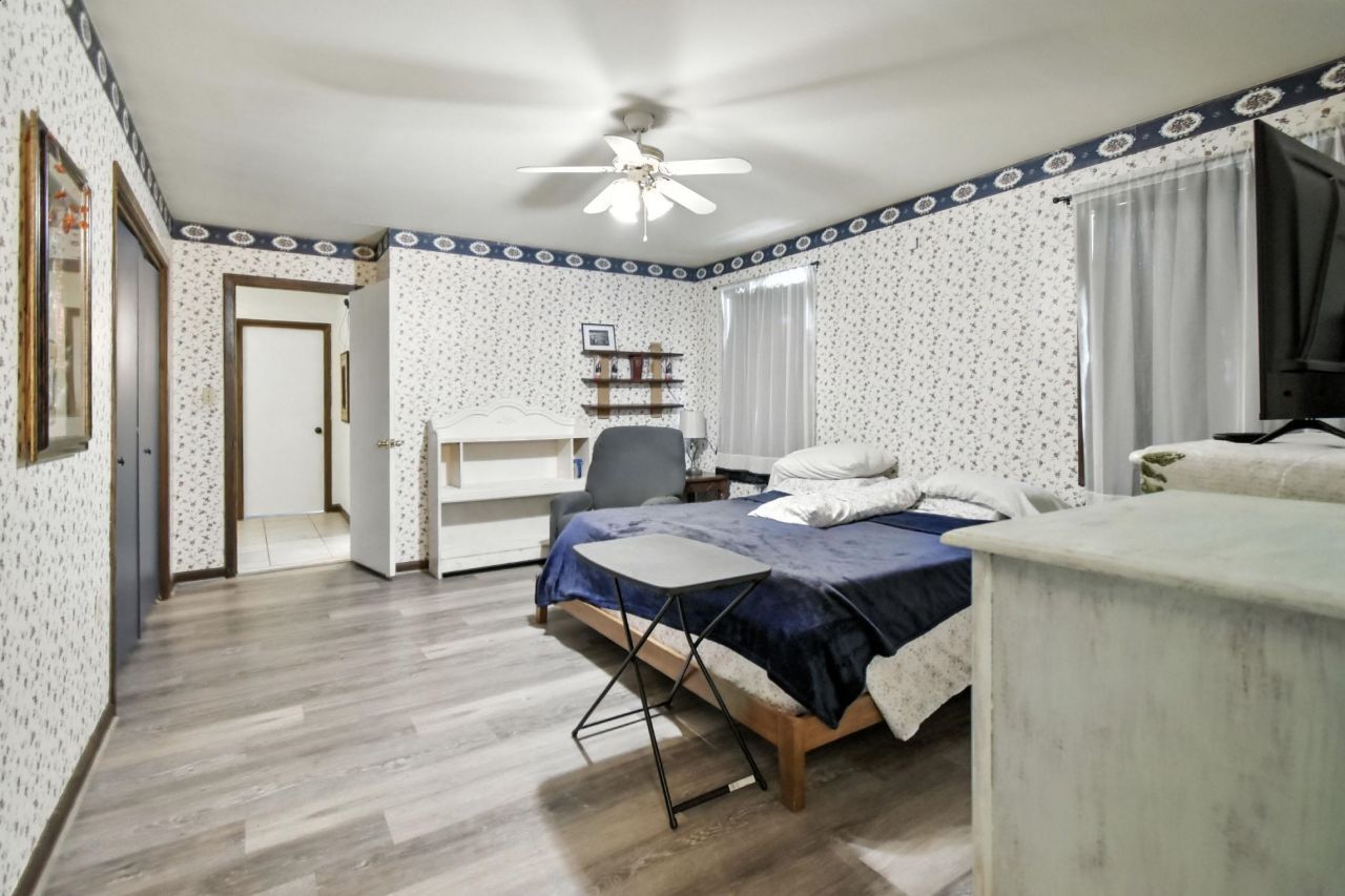 593 E Ash Street, Perry, FL 32347 Photo