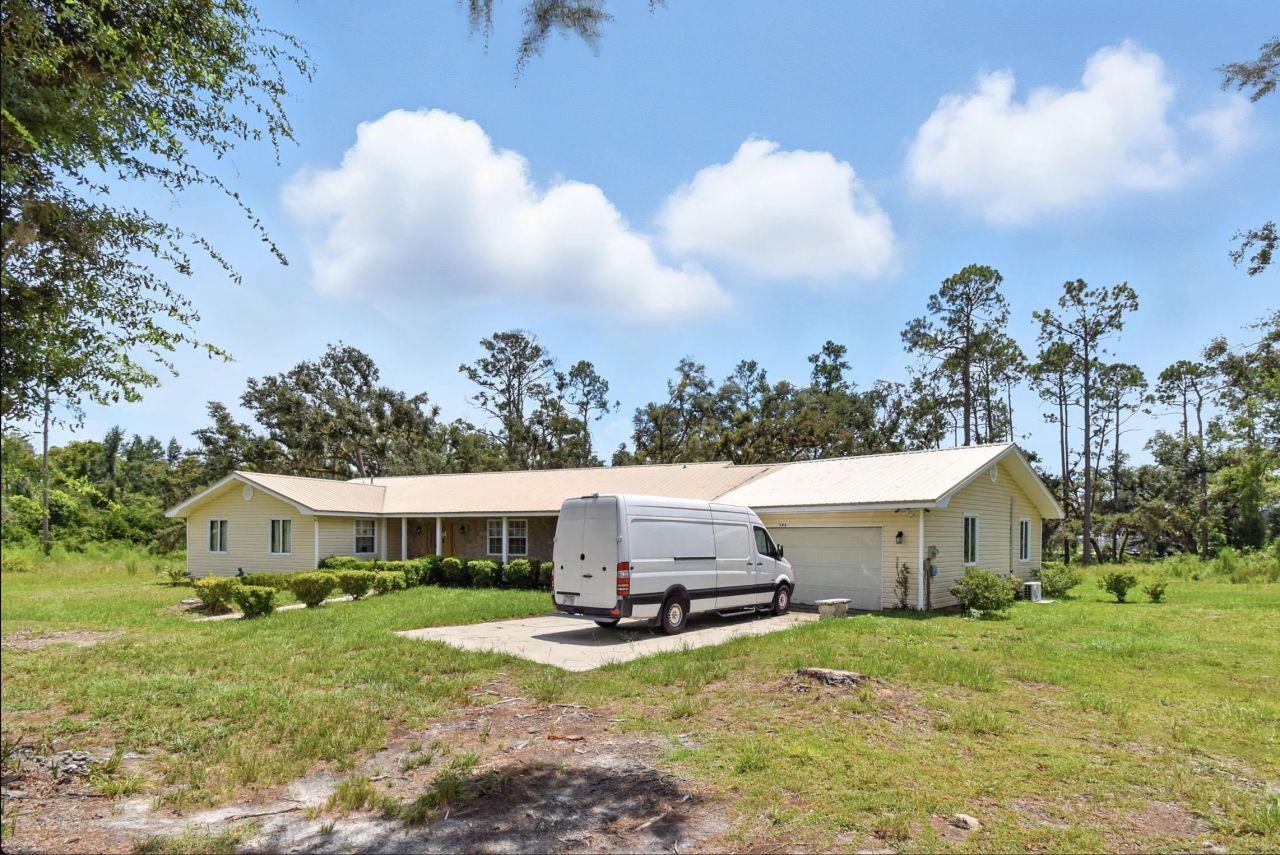 593 E Ash Street, Perry, FL 32347 Photo