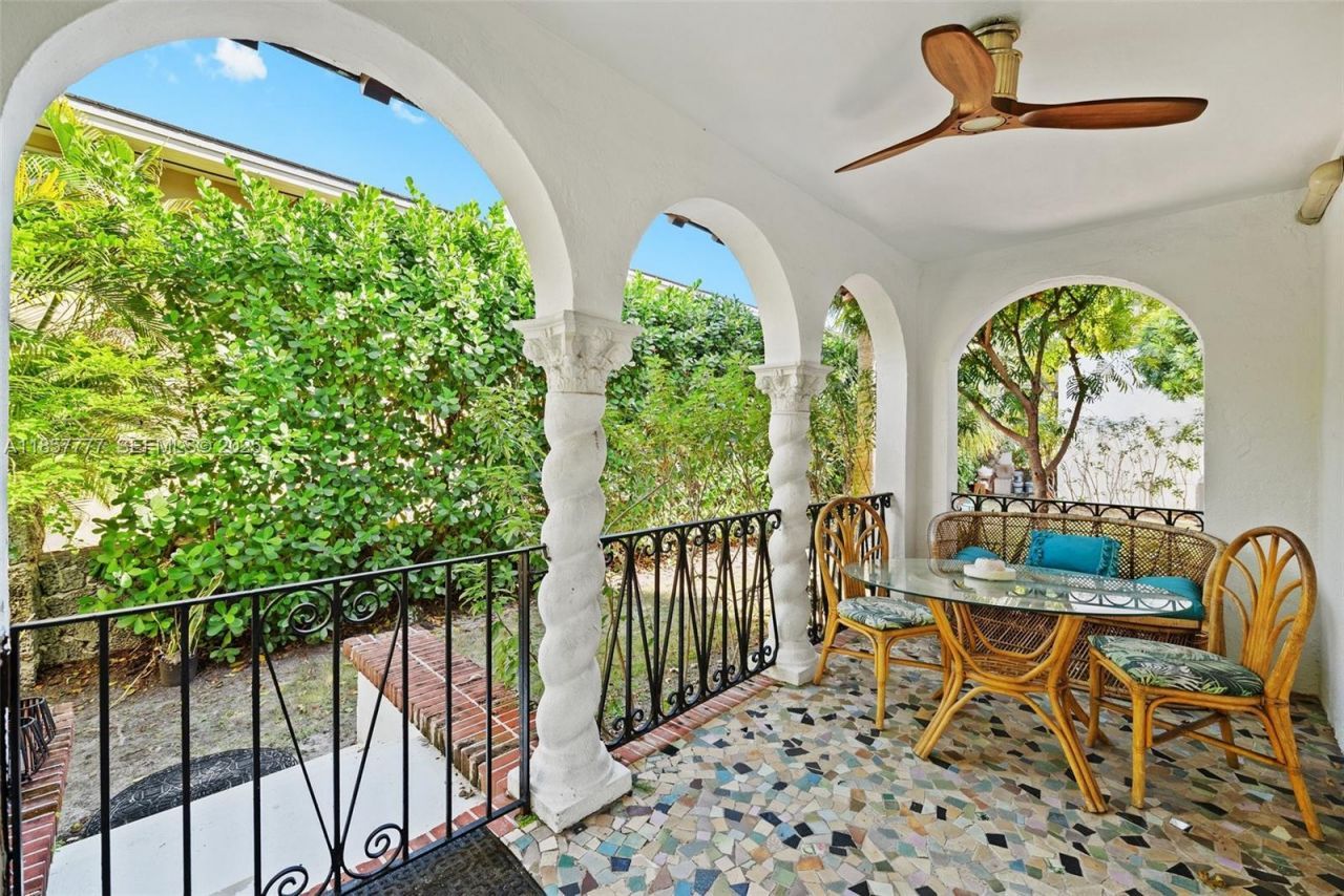 36 Phoenetia Ave, Coral Gables, FL 33134 Photo