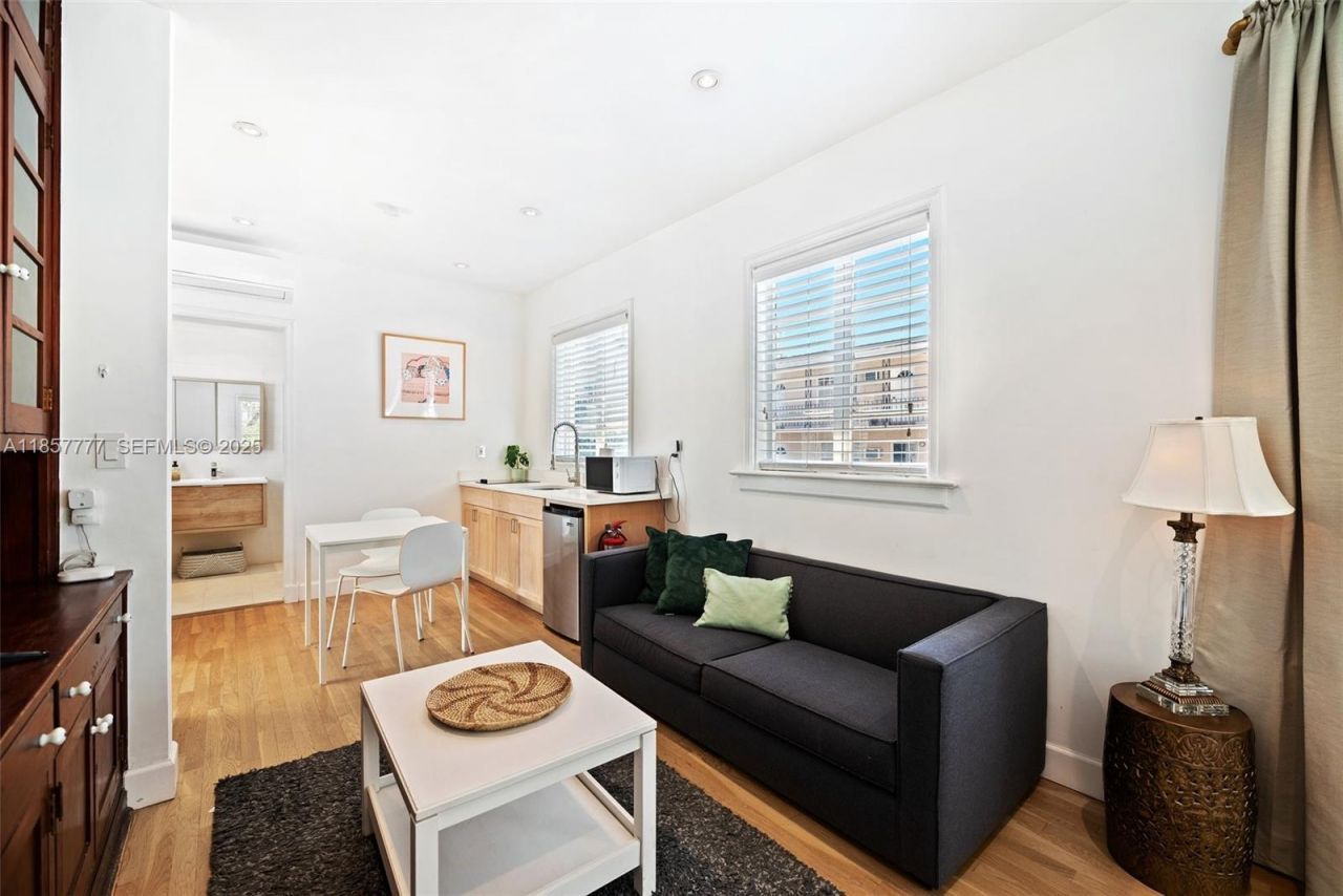 36 Phoenetia Ave, Coral Gables, FL 33134 Photo