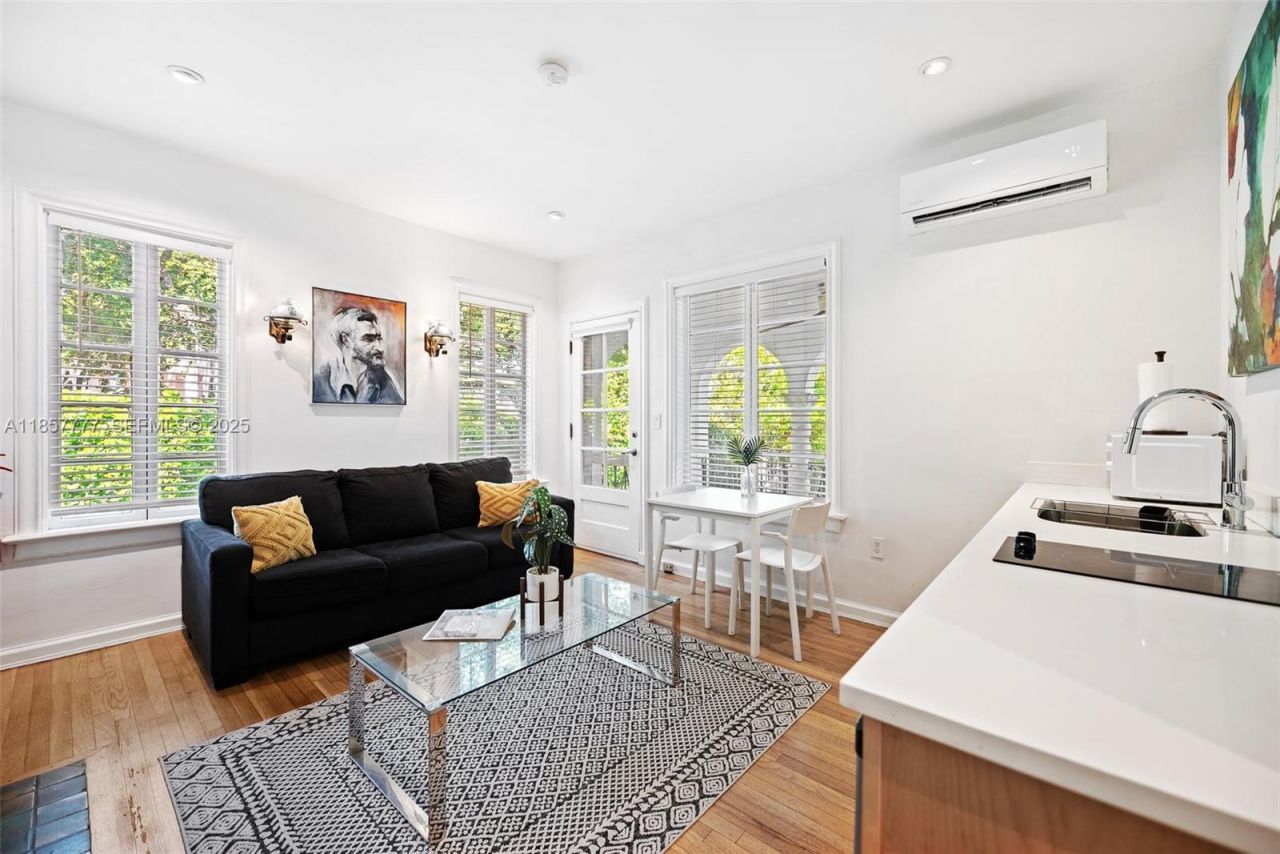 36 Phoenetia Ave, Coral Gables, FL 33134 Photo