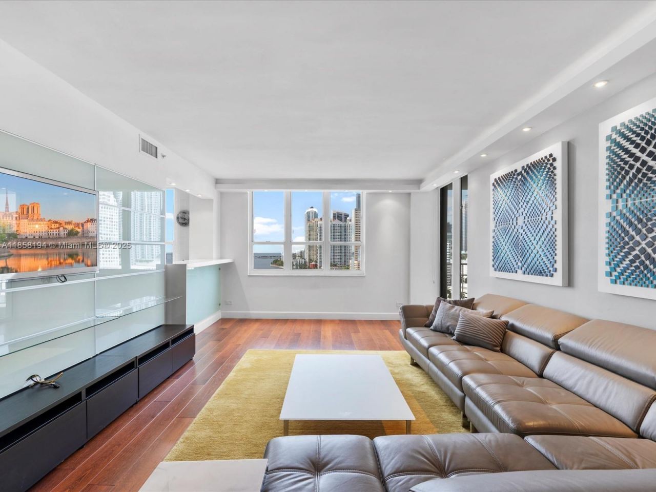 701 Brickell Key Blvd, Unit 1603, Miami, FL 33131 Photo