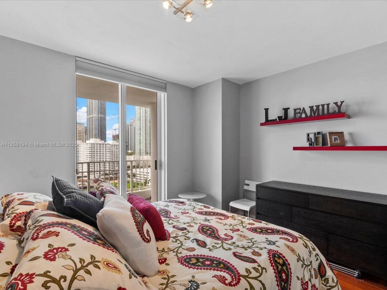 701 Brickell Key Blvd, Unit 1603, Miami, FL 33131 Photo