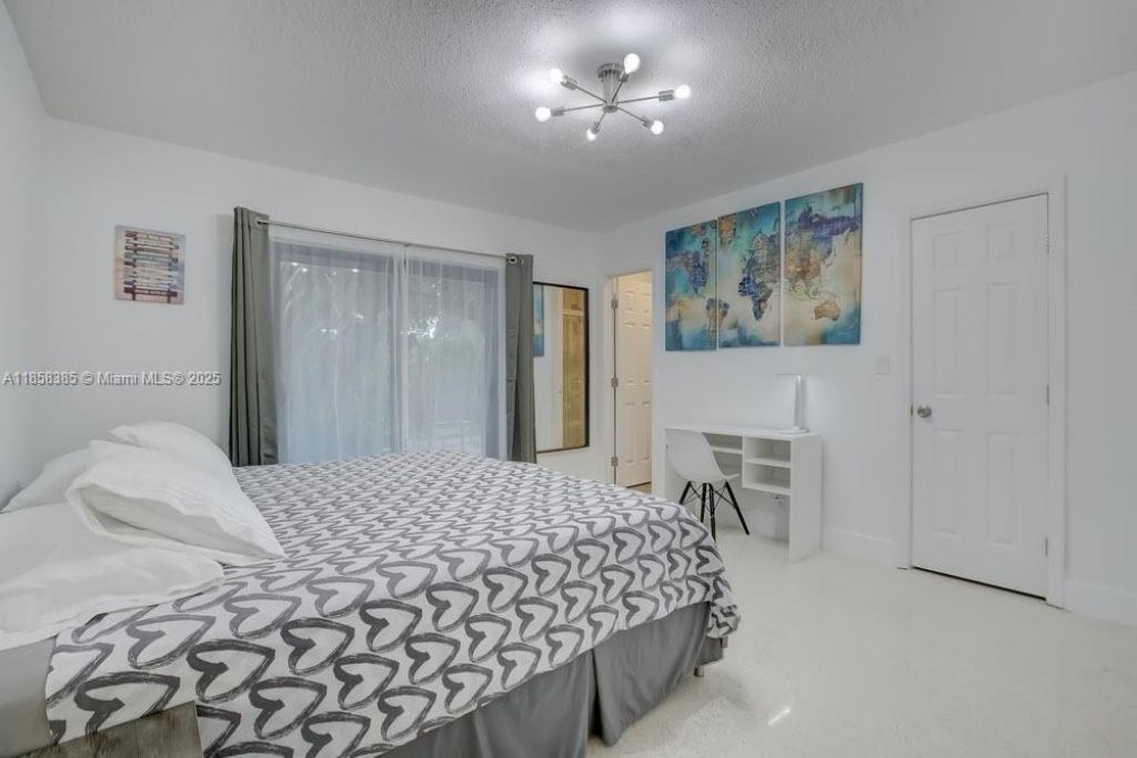 1700 SW 20th St, Unit A, Fort Lauderdale, FL 33315 Photo