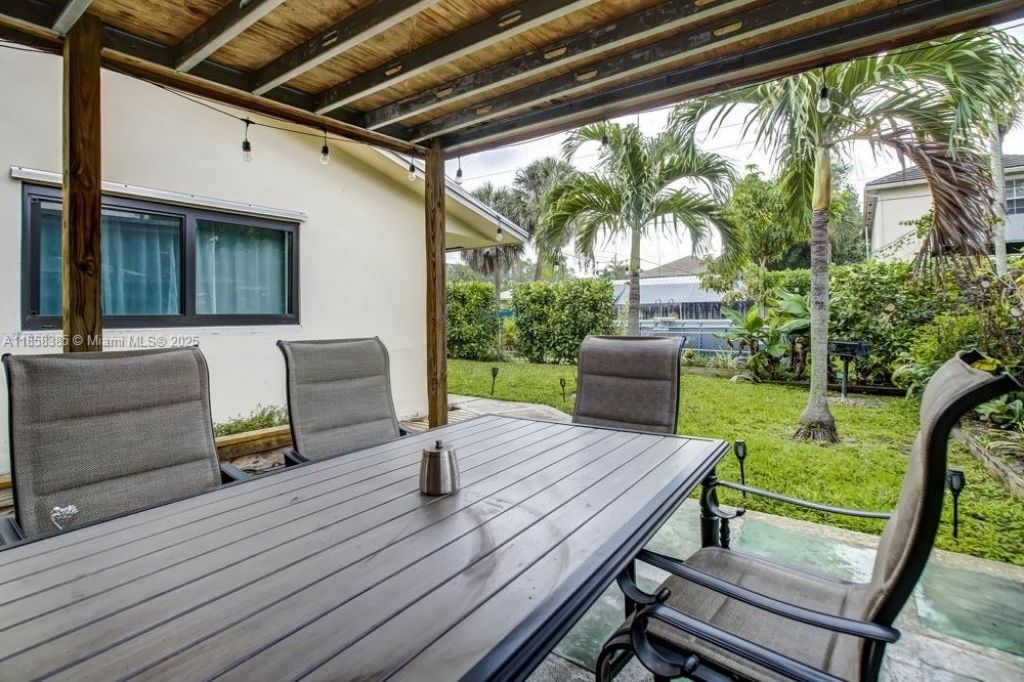 1700 SW 20th St, Unit A, Fort Lauderdale, FL 33315 Photo