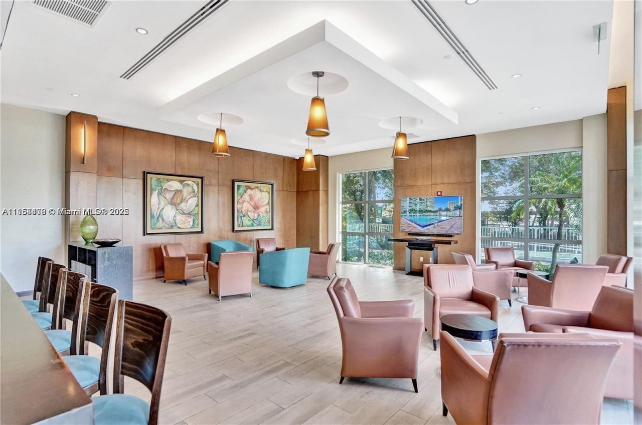 31 SE 5th St, Unit 2603, Miami, FL 33131 Photo