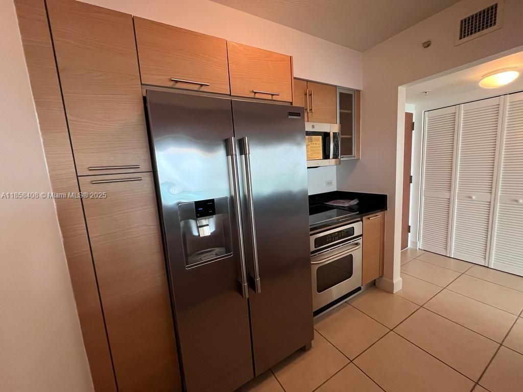 31 SE 5th St, Unit 2603, Miami, FL 33131 Photo