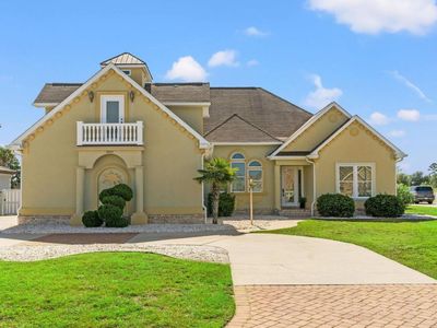 1019 Ridgewood Dr., North Myrtle Beach, SC 29582