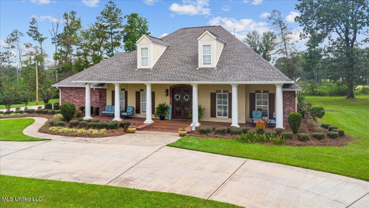 132 Ferguson Mill Road, Newhebron, MS 39140 Main Photo