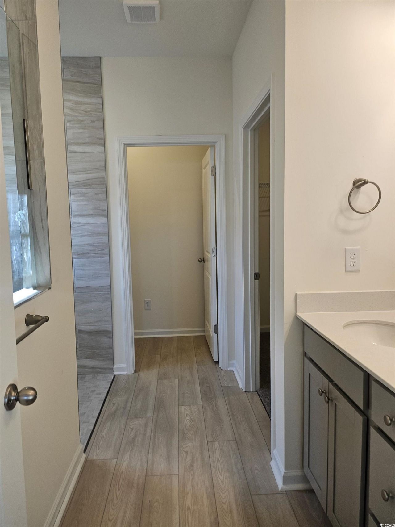 1053 Jase Dr. Photo 21