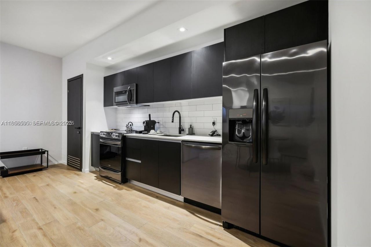 398 NE 5th St, Unit 4415, Miami, FL 33132 Photo