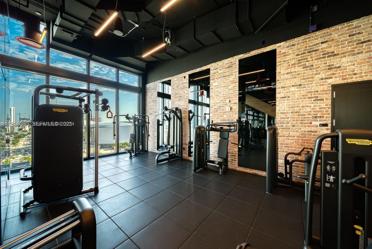 398 NE 5th St, Unit 4415, Miami, FL 33132 Photo