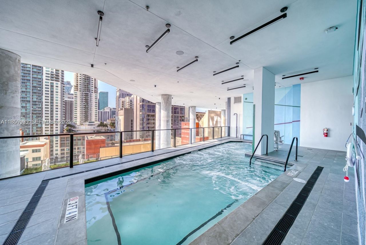 398 NE 5th St, Unit 4415, Miami, FL 33132 Photo