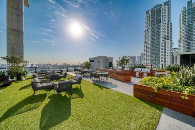 398 NE 5th St, Unit 4415, Miami, FL 33132 Photo