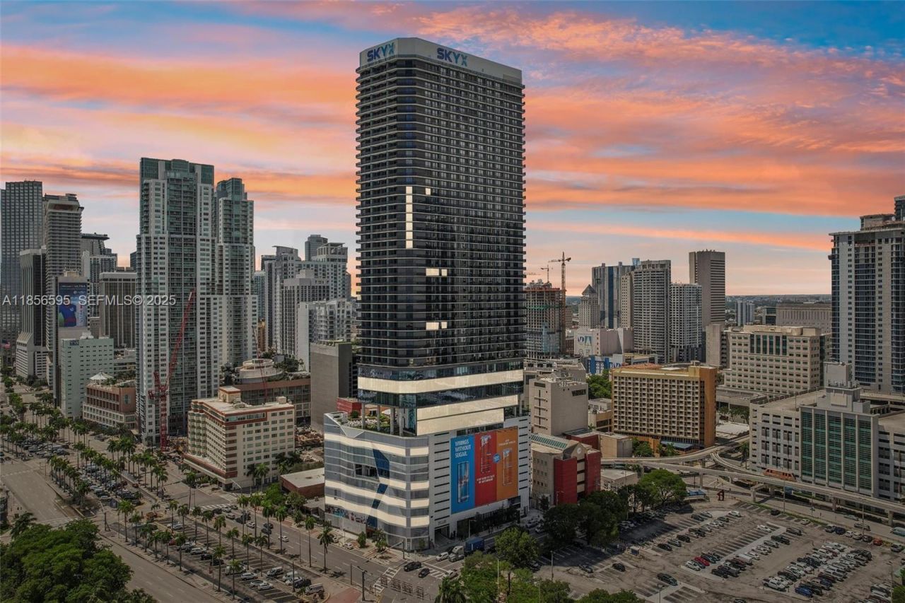 398 NE 5th St, Unit 4415, Miami, FL 33132 Photo