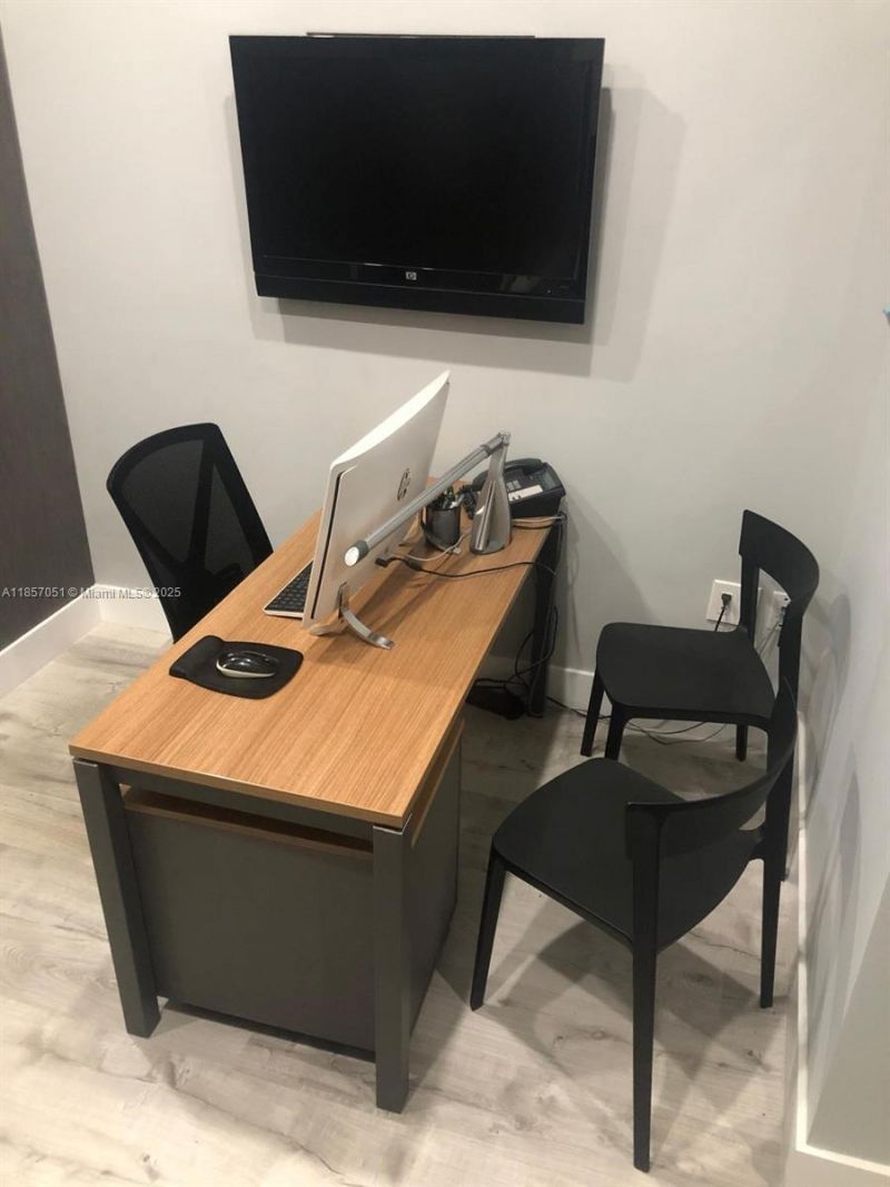 2893 Executive Park Dr, Unit 302, Weston, FL 33331 Photo