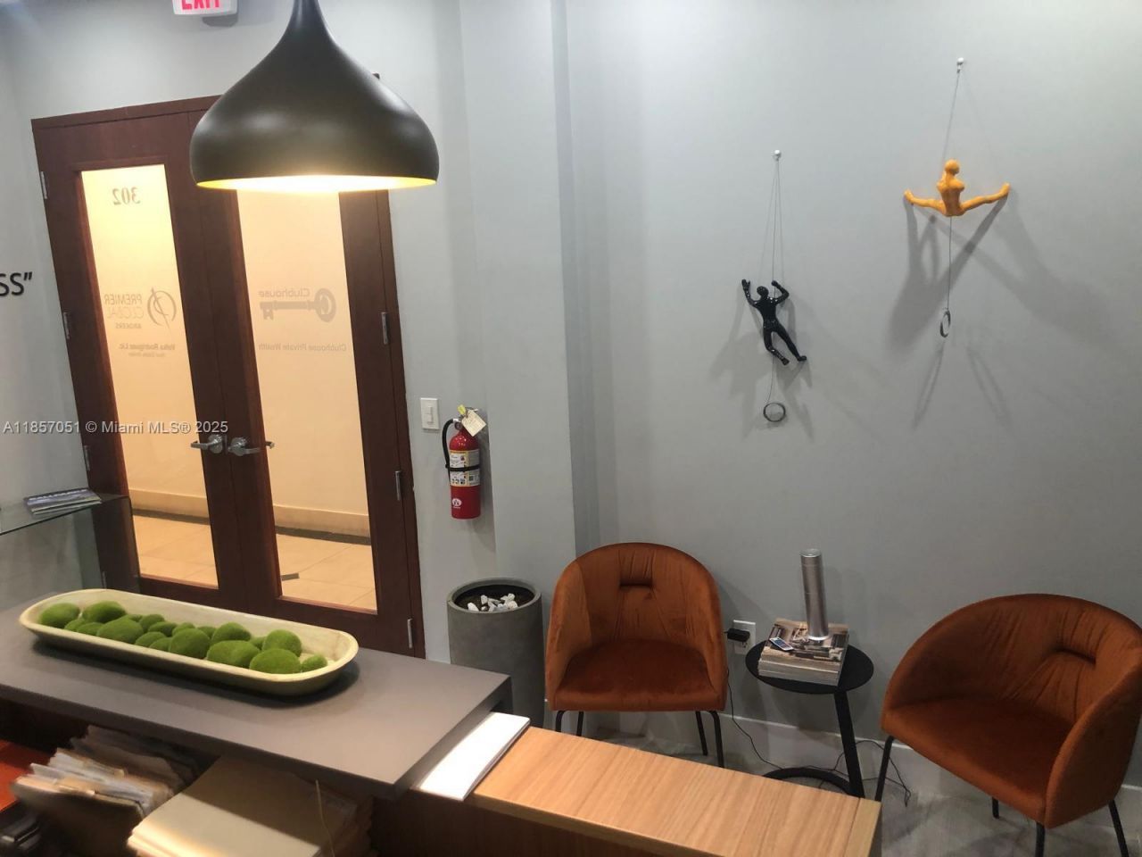 2893 Executive Park Dr, Unit 302, Weston, FL 33331 Photo