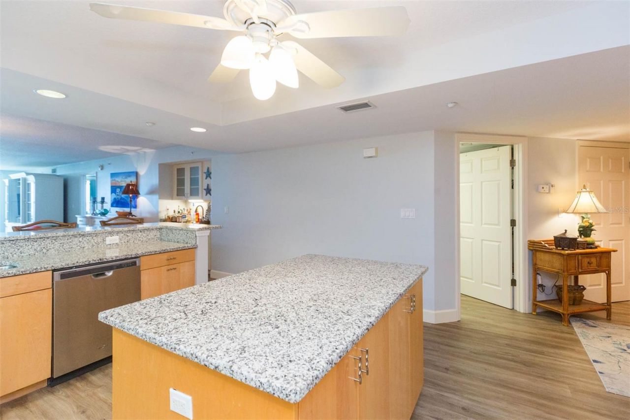 16326 Gulf Boulevard, Unit 109, Redington Beach, FL 33708 Photo