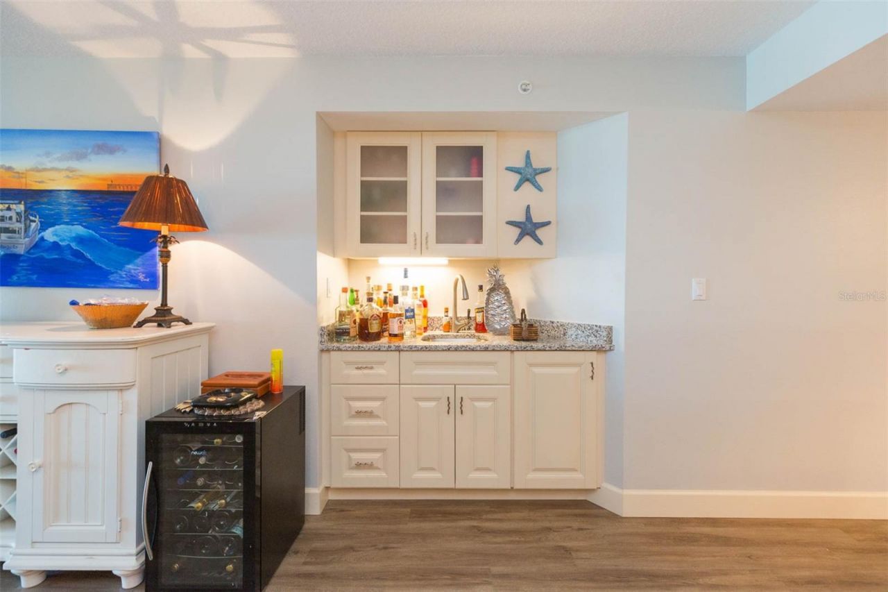 16326 Gulf Boulevard, Unit 109, Redington Beach, FL 33708 Photo