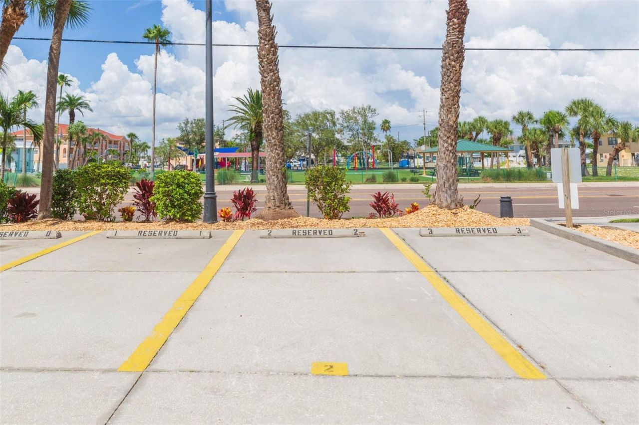 16326 Gulf Boulevard, Unit 109, Redington Beach, FL 33708 Photo