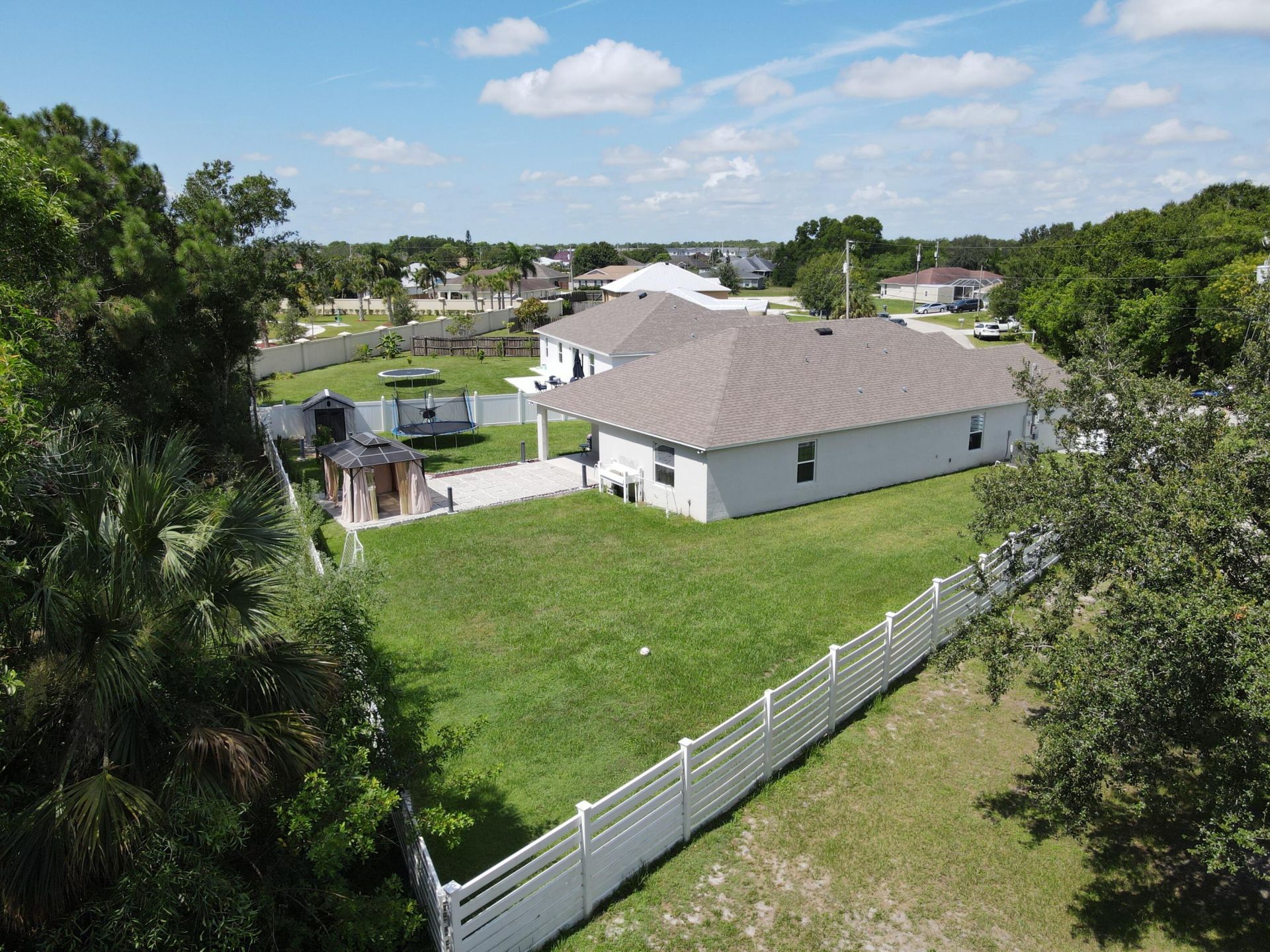 5252 NW East Piper Circle, Port Saint Lucie, FL 34986 Photo