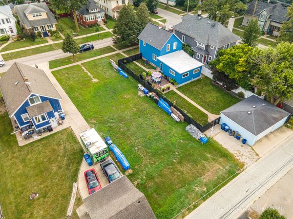 1524 Oakwood Avenue, Des Plaines, IL 60016